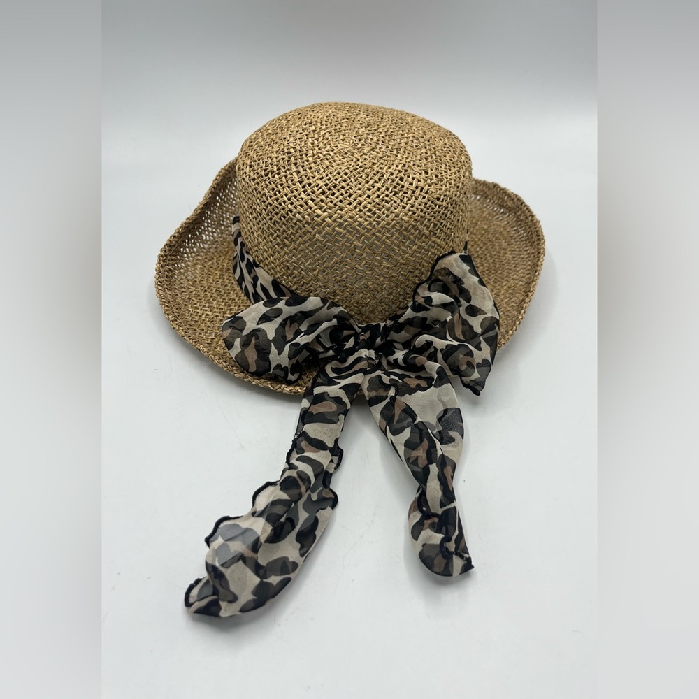 Elegant Brown Straw Hat with Animal Print Bow